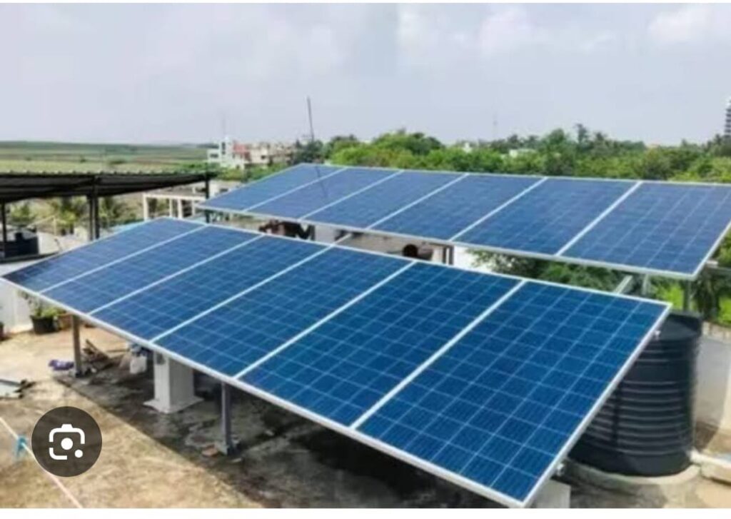 प्रधानमंत्री सूर्य घर मुफ्त बिजली योजना : सोलर पैनल से घरों में होने लगी रोशनी, बिजली बिल की भी बचत