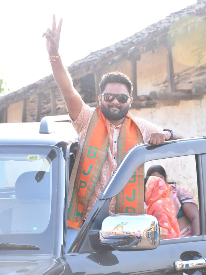 भाजयुमो प्रदेश कार्यसमिति में मुकेश साहू की एंट्री, युवा नेतृत्व को मिला नया संबल प्रदेश अध्यक्ष राहुल टिकरिहा की सहमति से संगठन को मिली मजबूती।