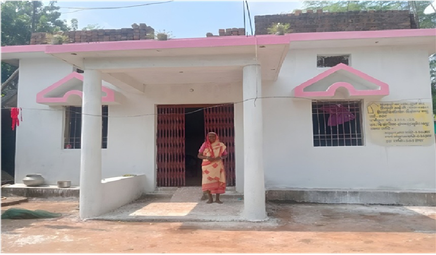 प्रधानमंत्री आवास योजना से जशपुर में बदली हजारों परिवारों की जिंदगी, पक्की छत के नीचे सुरक्षित और सम्मानजनक जीवन, विशेष पिछड़ी जनजातियों को भी मिला आशियाना…..