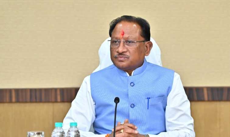 ’मुख्यमंत्री विष्णु देव साय के नेतृत्व में किसानों को समय पर खाद उपलब्ध कराने के लिए सरकार सतर्क’….