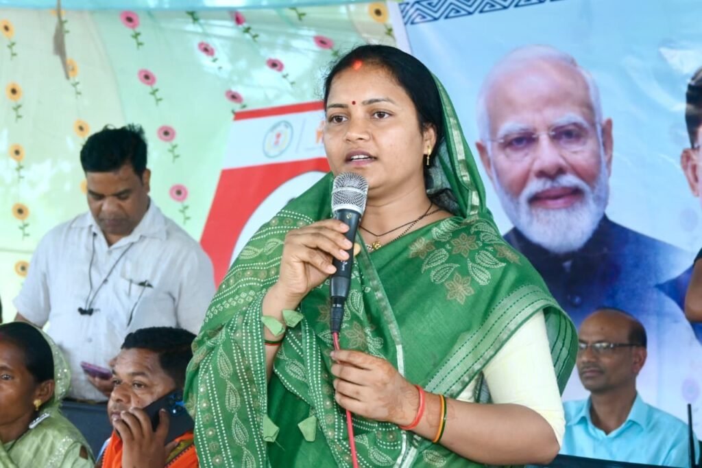 महिलाओं के सम्मान और आत्मनिर्भरता की नई पहचान बनेगा महतारी सदन : मंत्री लक्ष्मी राजवाड़े