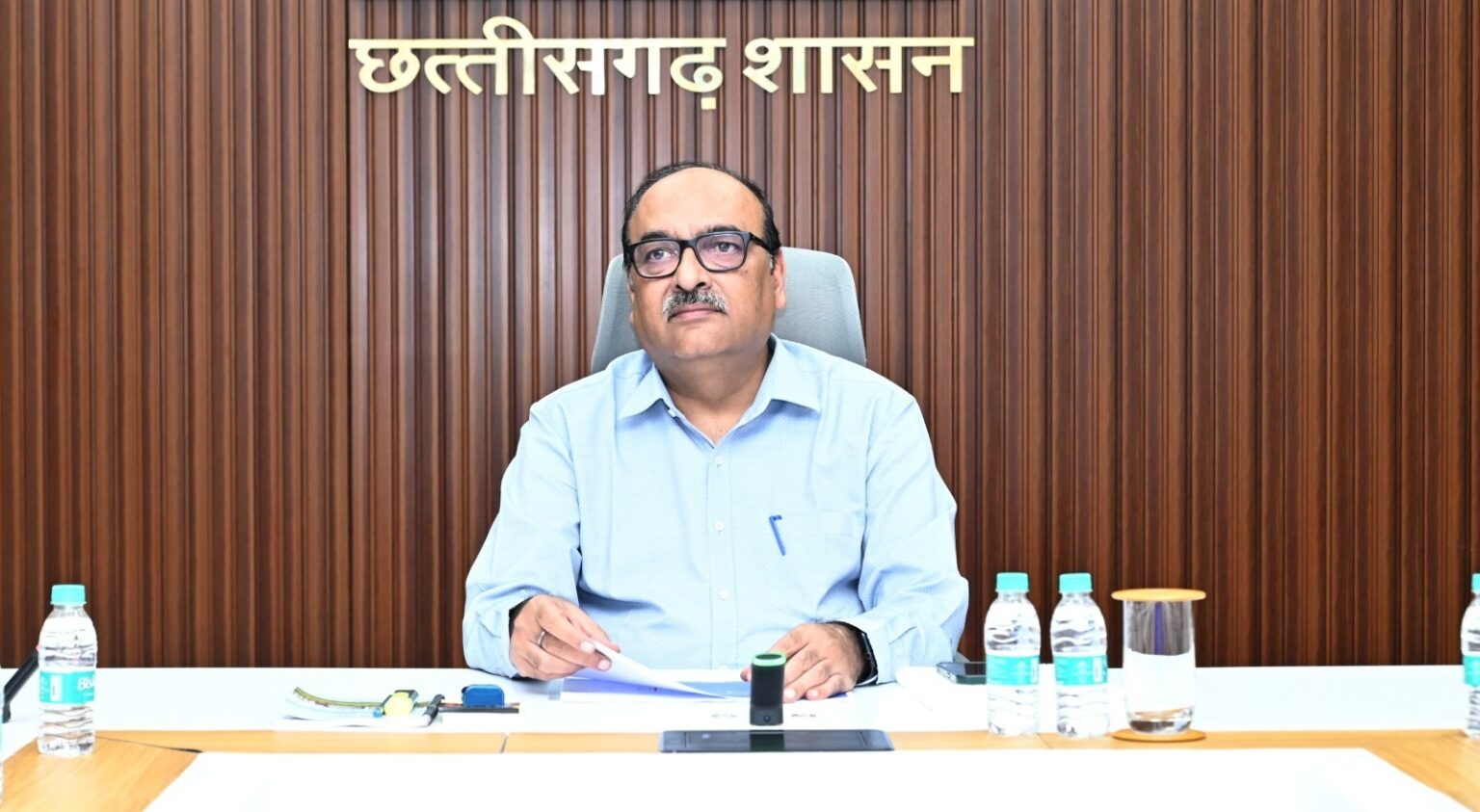मुख्य सचिव विकास शील ने गृह विभाग की राष्ट्रीय अपराध और अपराधी ट्रैकिंग नेटवर्क एवं सिस्टम संबंधी बैठक ली छत्तीसगढ़ के CCTNS डैशबोर्ड स्कोर में सुधार के दिए कड़े निर्देश।