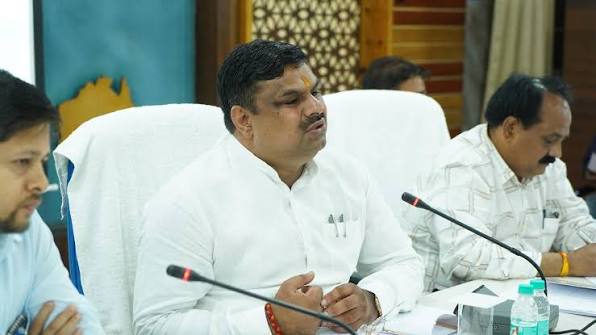 मंत्री गजेंद्र यादव की पहल से दुर्ग में वाणिज्यिक विवादों के त्वरित निपटारे के लिए विशेष न्यायालय की होगी स्थापना…..