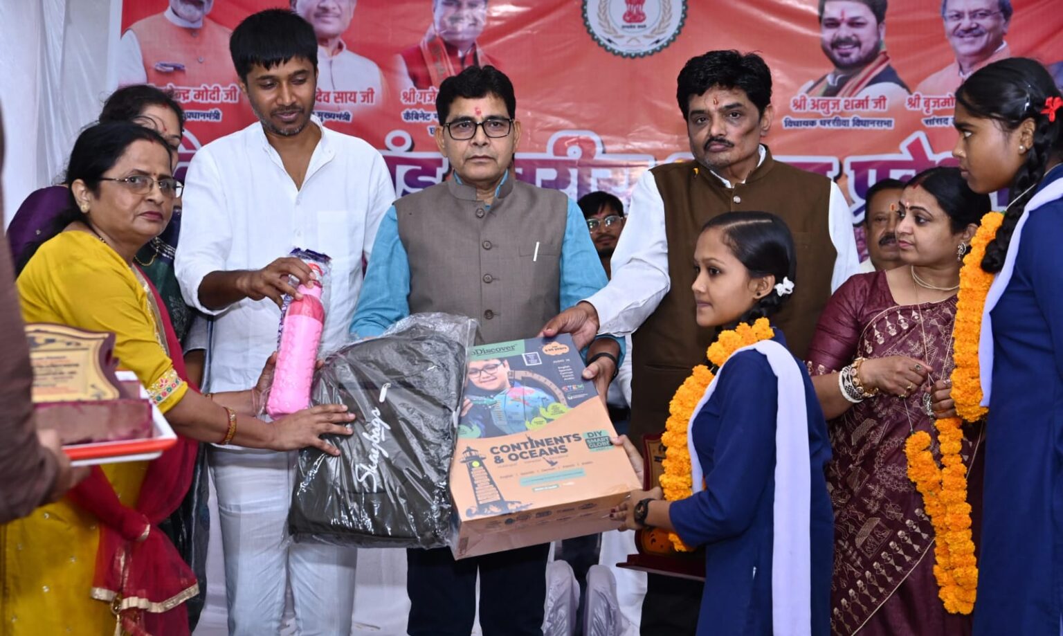 शिक्षा के साथ संस्कारों का समावेश ही समृद्ध छत्तीसगढ़ की नींव – राजस्व मंत्री टंक राम वर्मा….