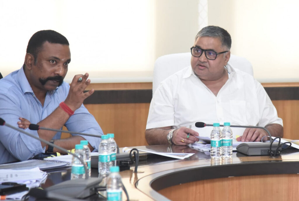 छत्तीसगढ़ बने देश का प्रमुख पर्यटन गंतव्य, योजनाओं के प्रभावी क्रियान्वयन पर दें विशेष ध्यान: पर्यटन एवं संस्कृति मंत्री राजेश अग्रवाल….