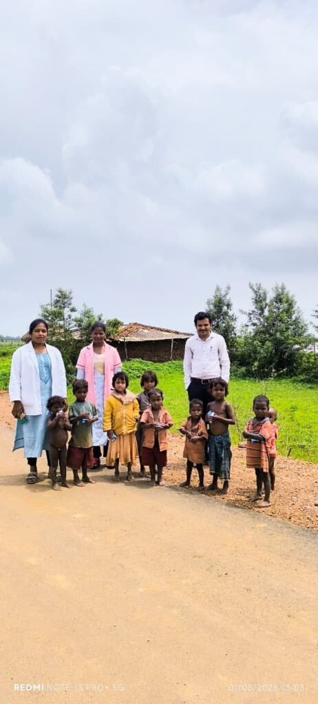 बीमारी रोकने की ताक़त आपके पास, संदिग्ध मामलों की सूचना सीधे सरकार तक पहुंचाएं किसी गांव, मोहल्ले या बस्ती में एक जैसी बीमारी के दो या अधिक मामले दिखें तो IHIP पोर्टल पर दें जानकारी, स्वास्थ्य विभाग करेगा तत्काल जांच।