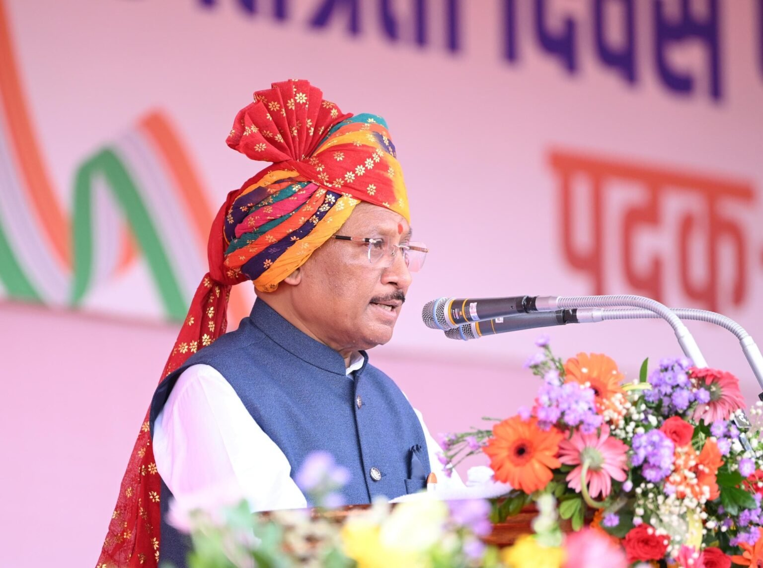 मुख्यमंत्री विष्णुदेव साय ने फहराया तिरंगा…….