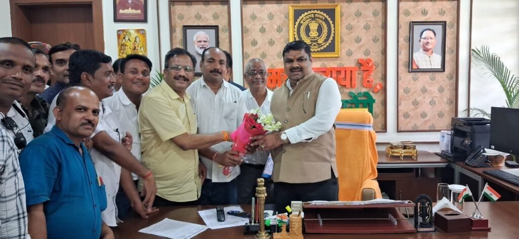 शिक्षकों के लिए विभागीय टेट कराने पर शिक्षामंत्री राजी शिक्षकों की सेवा सुरक्षित करेंगे, वरिष्ठता पर पदोन्नति देने का बनाएंगे रास्ता,।