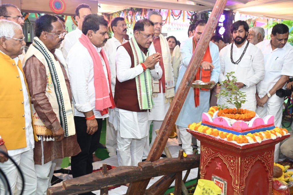 विष्णु सरकार ने बढ़ाया किसानों का मान-खेती किसानी को मिला नया संबल, कहा – छत्तीसगढ़ की कृषि संस्कृति परंपरा व आस्था से जुड़ा है हरेली तिहार…