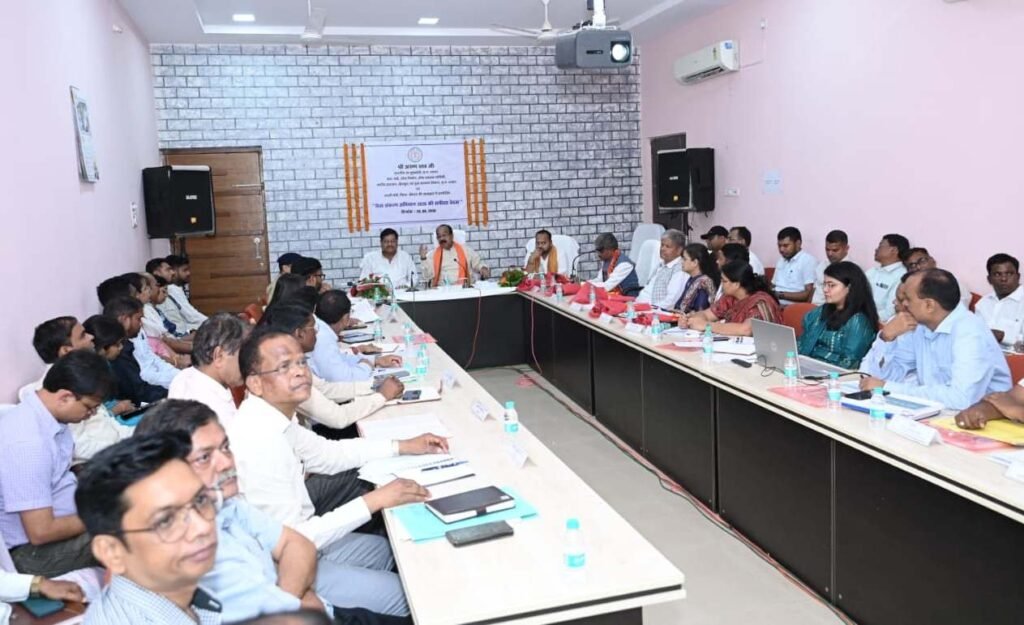 उप मुख्यमंत्री अरुण साव ने की सेवा संकल्प अभियान की तैयारियों की गहन समीक्षा….