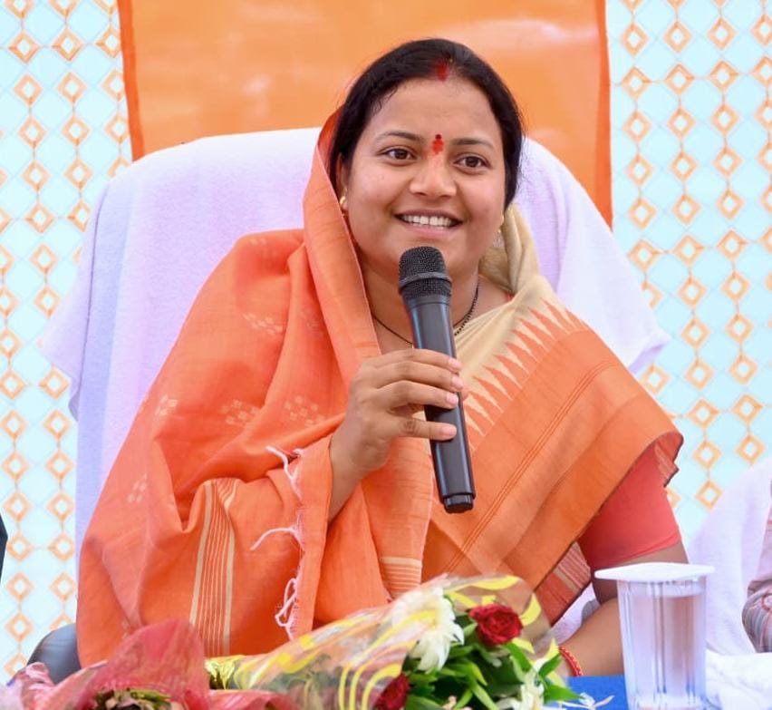 मंत्री लक्ष्मी राजवाड़े की पहल से भटगांव विधानसभा में 6.97 करोड़ रुपये के सड़क-पुल कार्यों को मिली स्वीकृति…..