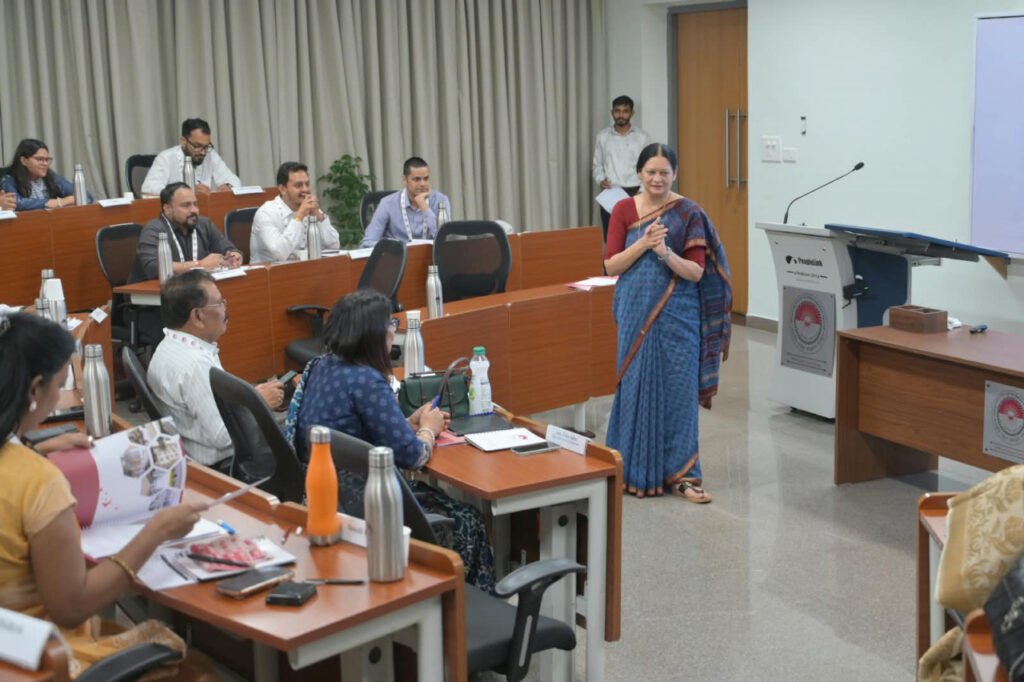 आईआईएम रायपुर में पंजीयन विभाग की दो दिवसीय कार्यशाला संपन्न, प्रशासनिक सुधारों को मिलेगी राष्ट्रीय-अंतर्राष्ट्रीय पहचान….